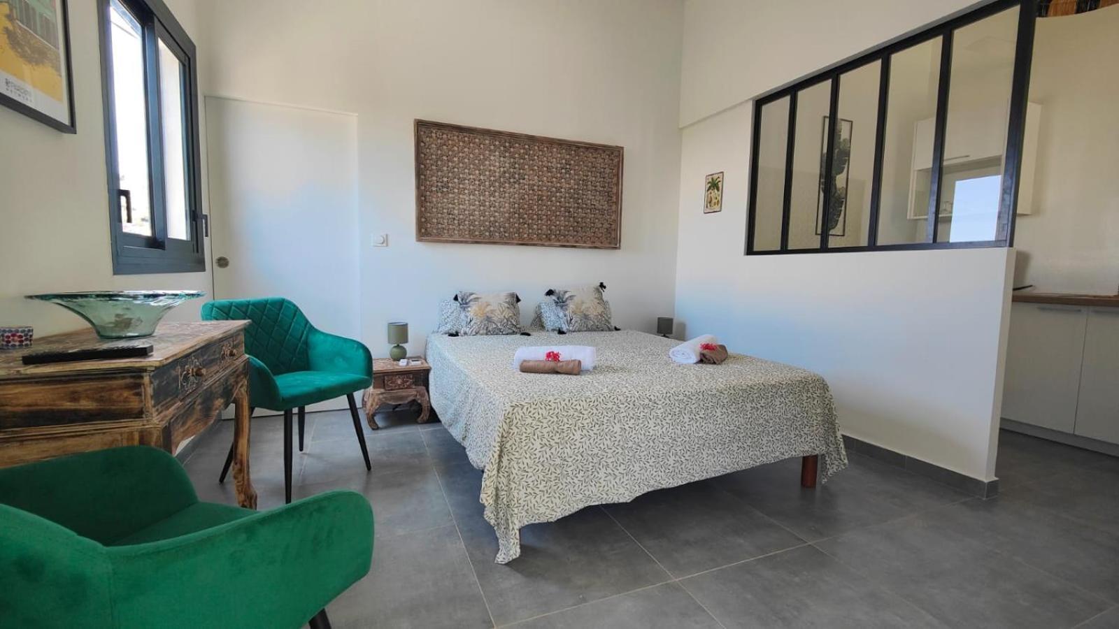 Appartement Ti Kaz Solei à Saint-Gilles Les Bains Extérieur photo